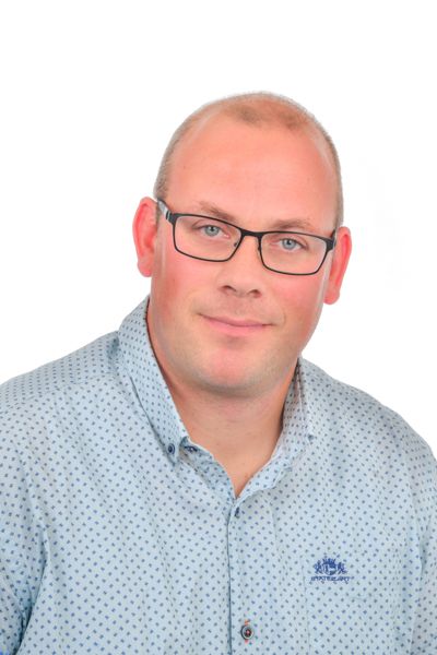 R. van der Vis