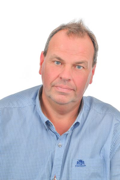 J. Bais